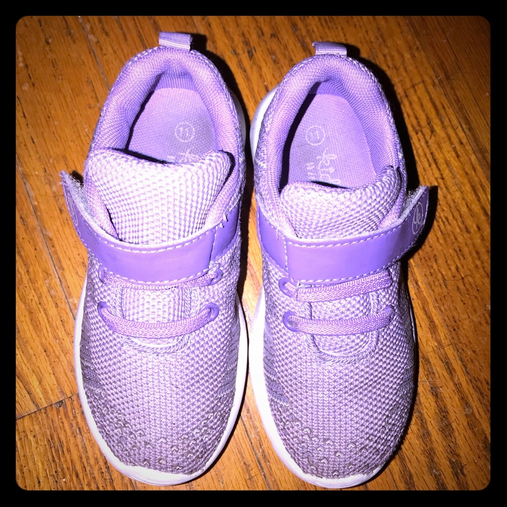 ❌ SOLD ❌ Gently Used, Spotty Fly Knit Sneakers By KidsShoes